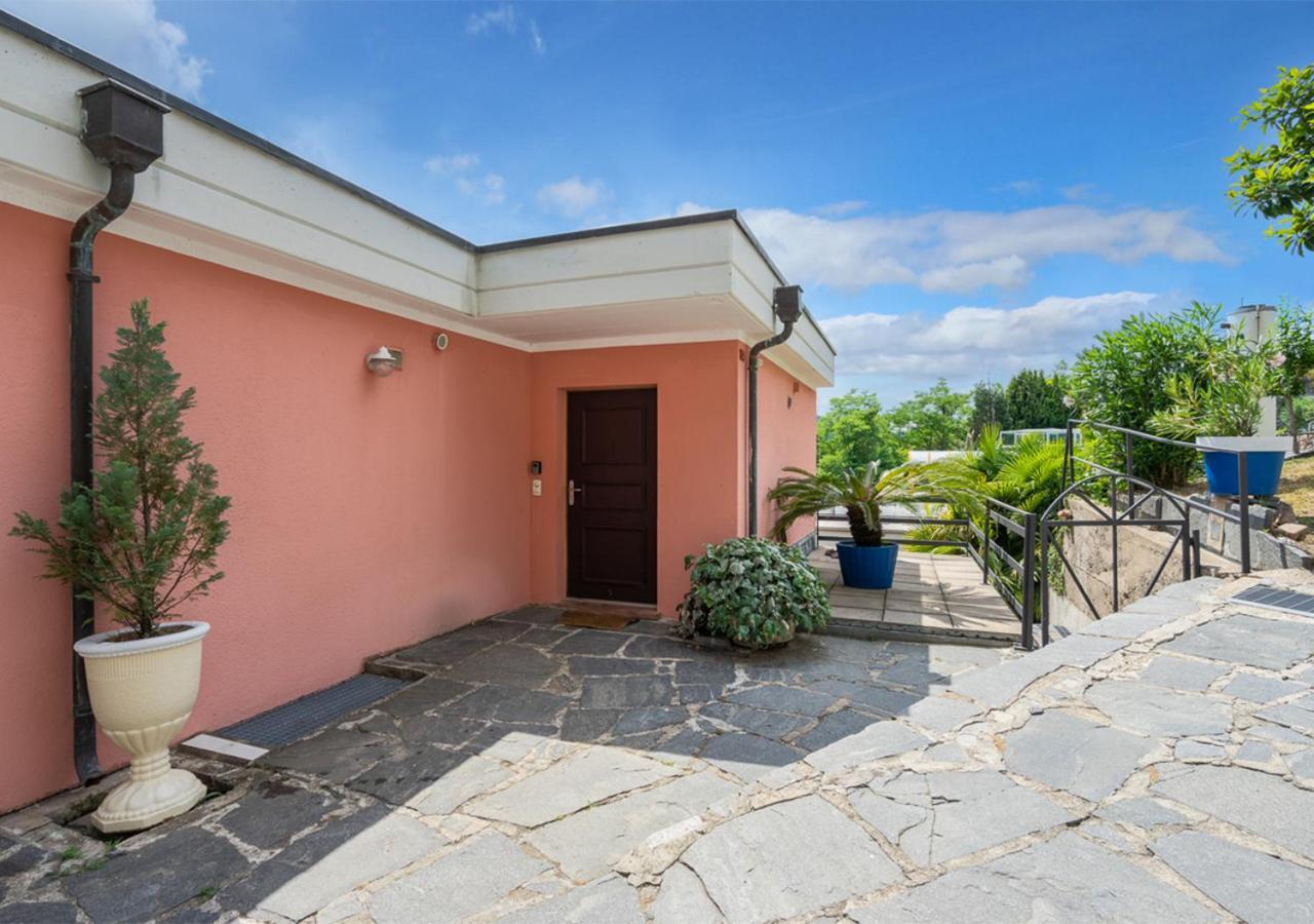 Casa Belvedere Ровіо Екстер'єр фото